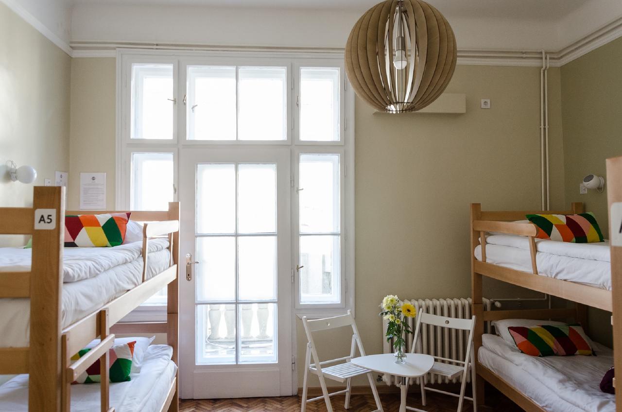 Roommates Hostel Belgrád Kültér fotó