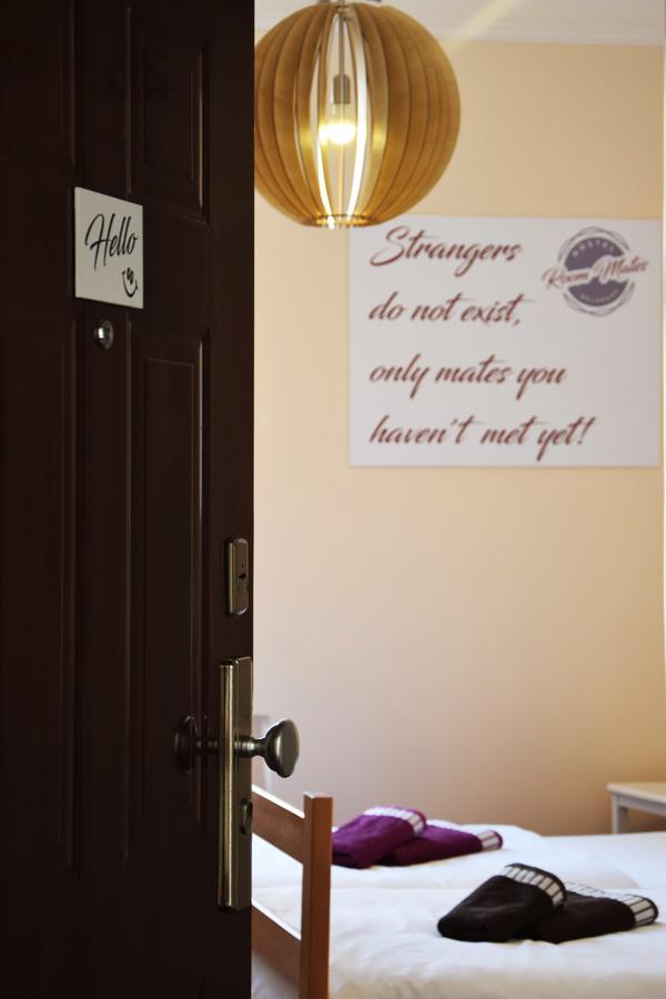 Roommates Hostel Belgrád Kültér fotó